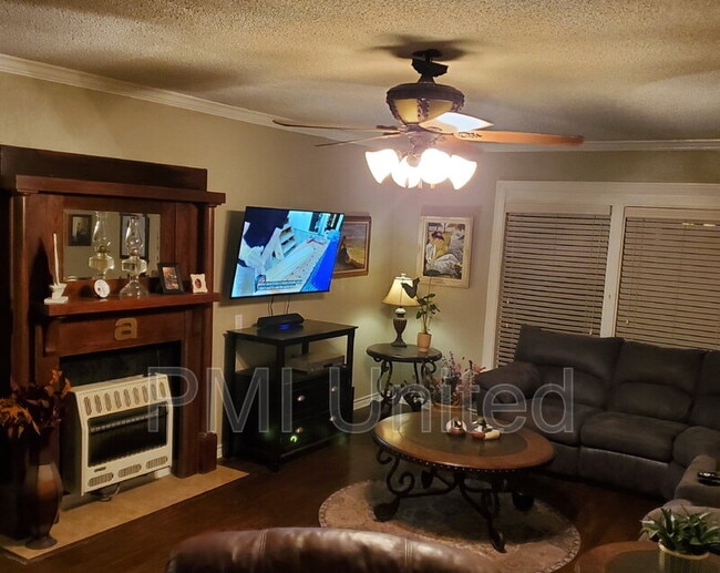 Photo - 509 Bryan St