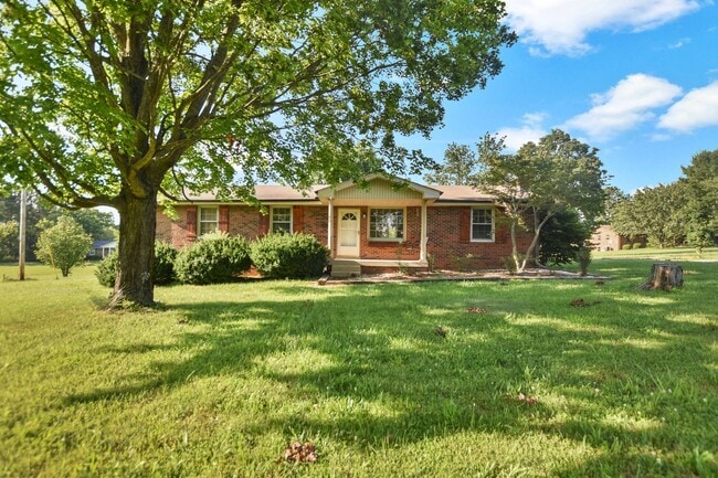 Pet Friendly on Ranch on Five and a Half A... - Pet Friendly on Ranch on Five and a Half A... House