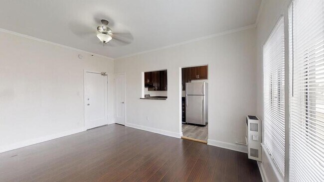 Photo - 334 Heliotrope Dr