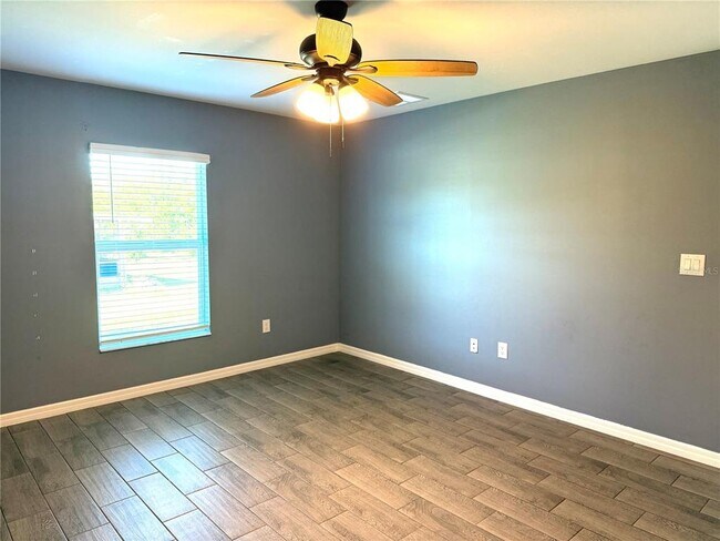 Photo - 1263 Somerset St