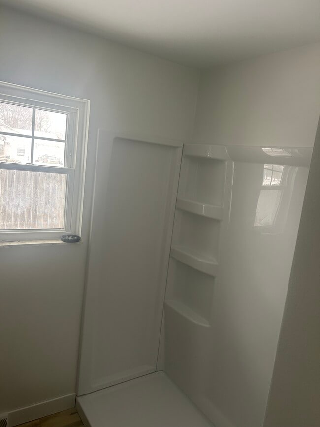 Photo - 2510 10th Ave