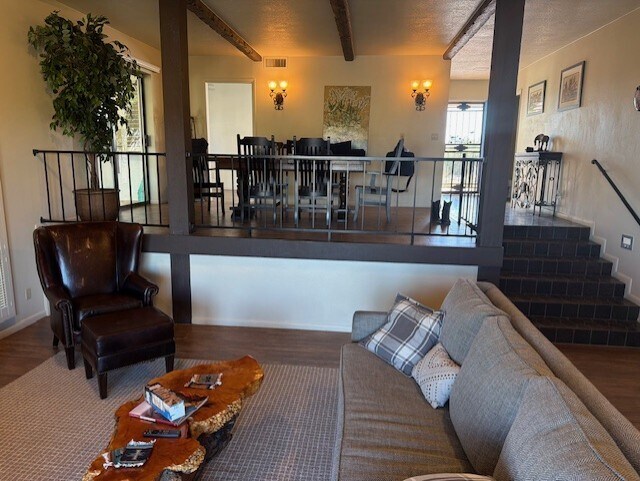 Photo - 100 N Lazy Fox Dr