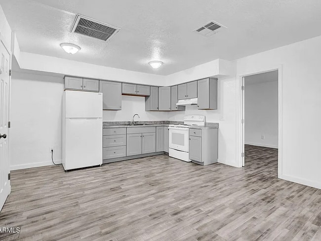 Photo - 1119 W Fillmore St