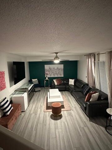 Photo - 7716 77th Way