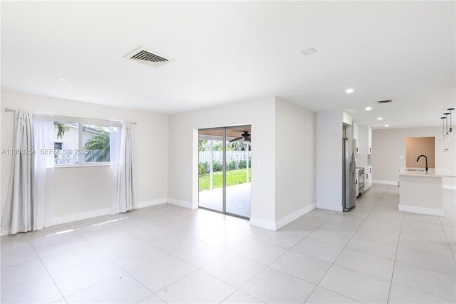 Photo - 4430 NE 28th Terrace