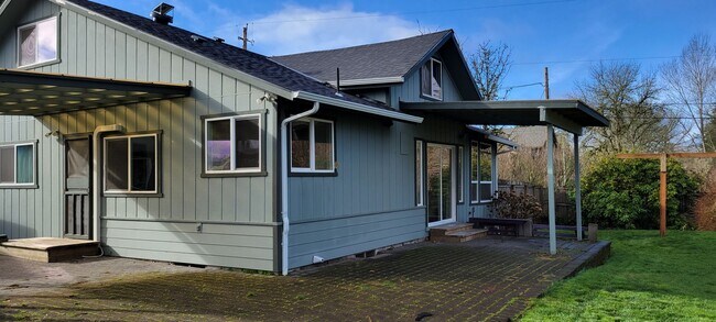 Photo - 1217 Goucher St