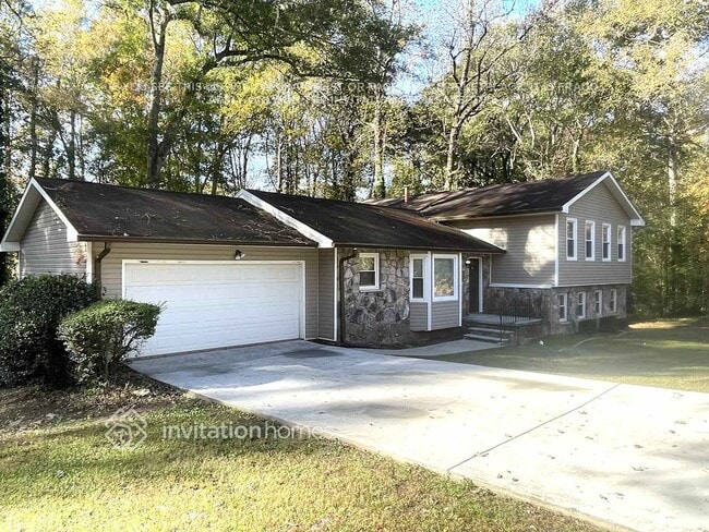 Photo - 2354 Shadowood Dr SW