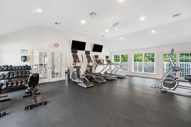 Photo - 223 Weaver St
