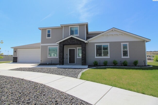 4 Bed, 2.5 Bath House in South Kennewick - 4 Bed, 2.5 Bath House in South Kennewick