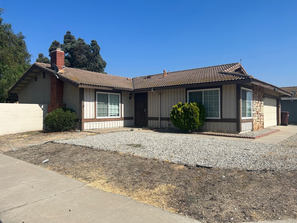 Photo - 12540 Shadybend Dr