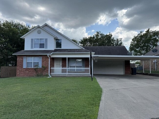 Building Photo - 2504 Tanglewood Ct Rental