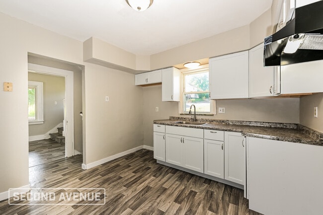 Photo - 1506 Freemont St