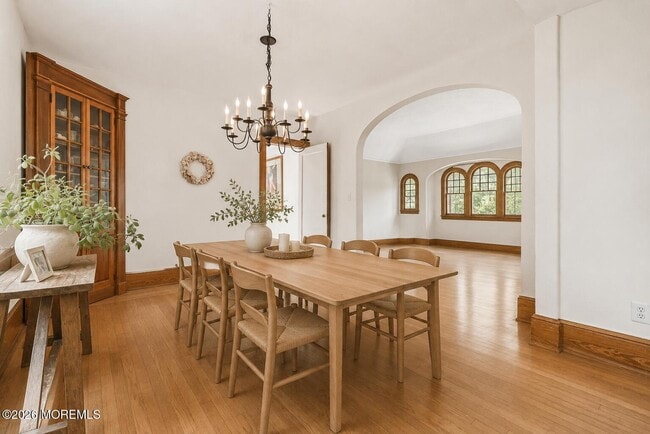 Photo - 400 Grassmere Avenue