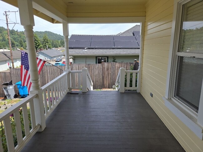 Photo - Beautifully remodeled 2BD/1BA Scotia home