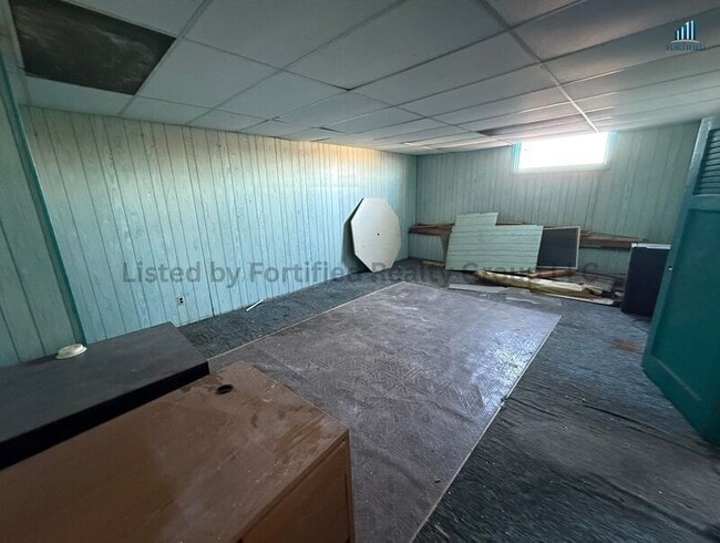 Photo - Garage Storage 297 Lindsey St.