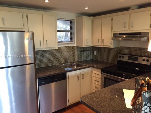 Building Photo - 8290 Lake Dr Unit 133 Rental