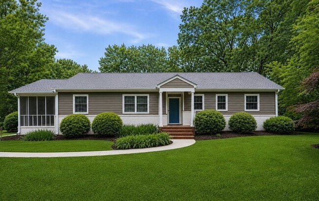 Building Photo - 1700 Ranch Dr