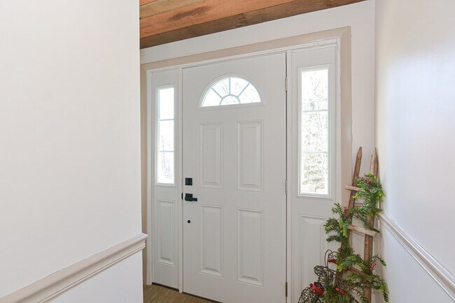 Photo - 110 Oswego St Unit 1