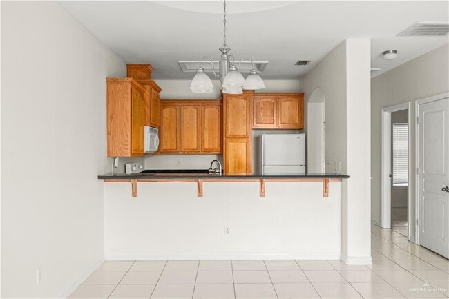 Photo - 14 Scottland Dr Unit 2