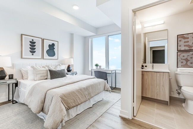 Photo - 610 Martin Grove