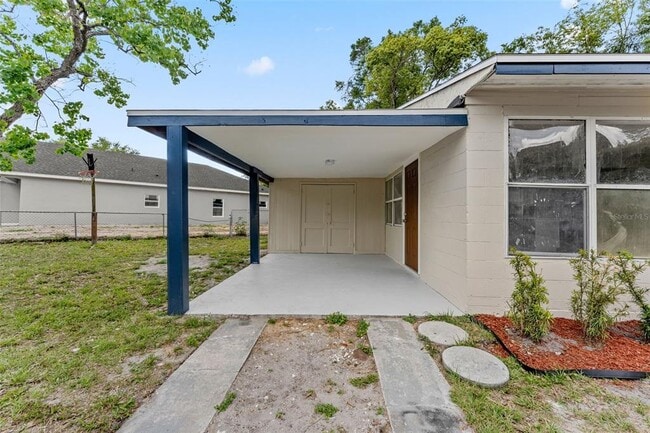 Photo - 1218 Crescent St