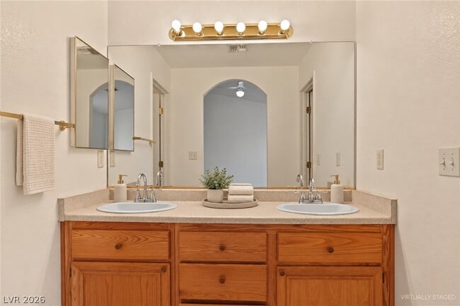 6671 E Walnut Canyon Dr