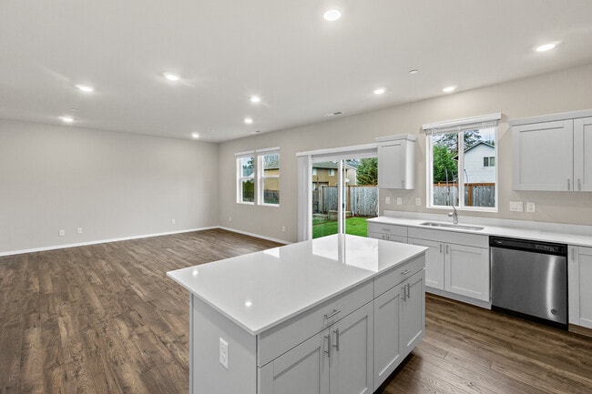 Photo - 10618 SE 265th Pl