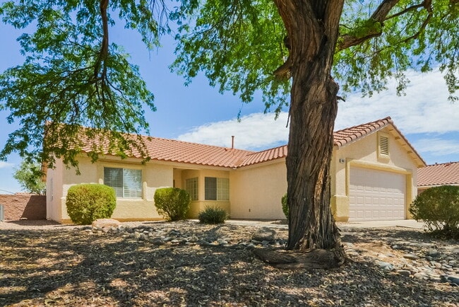 Photo - 1067 Kennebunk Cir