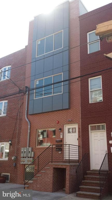 Building Photo - 1624 Fontain St Rental