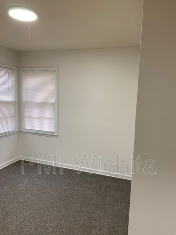 Photo - 2301 S Belmont St