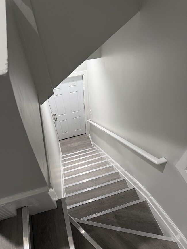 Photo - 230 N Maple Ave Unit 2nd floor