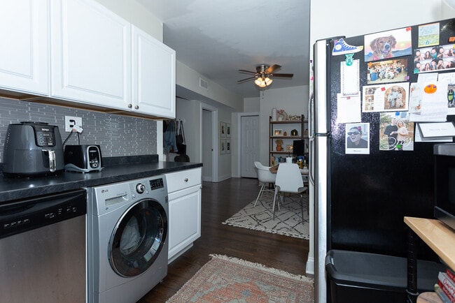 Photo - 3703 N Hoyne Ave Unit 4