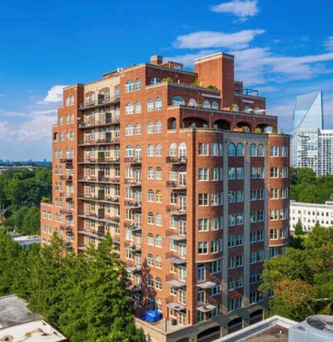 Photo - 3180 Mathieson Dr NE Unit 502