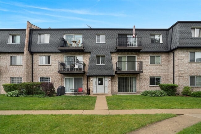 Photo - 9458 Bay Colony Dr House