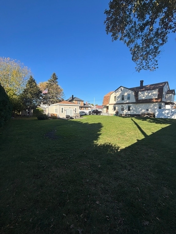 Building Photo - 460 Burncoat St Unit B