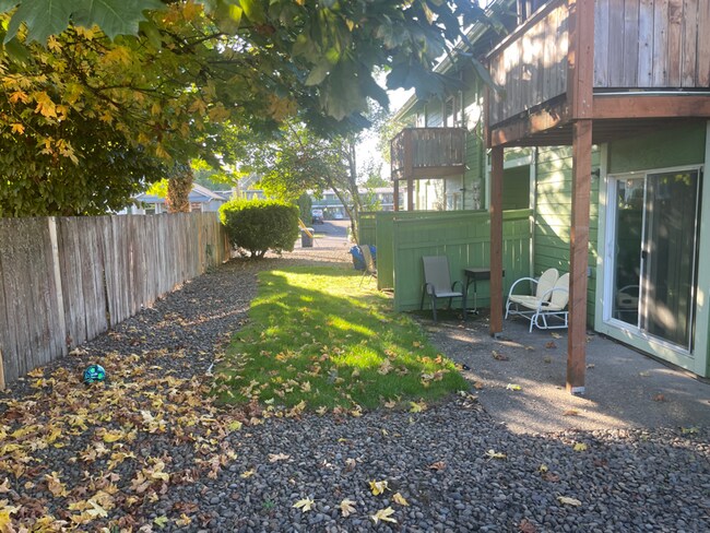 Photo - 297 Main St W Unit Apt 3