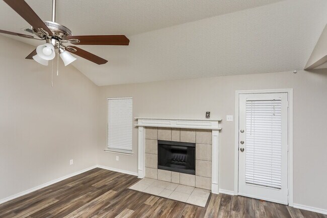 Photo - 1512 Fern Dr