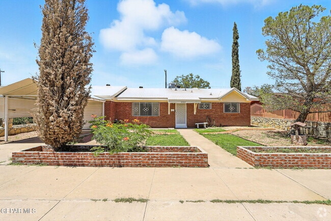 Building Photo - 5709 Hemmingway Dr Rental