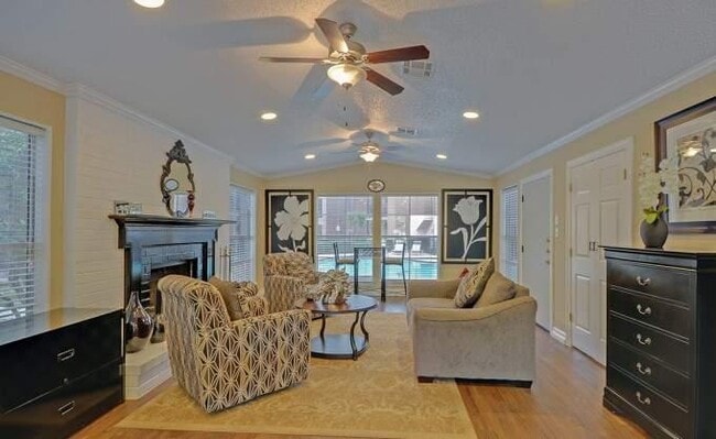 Photo - 1 bedroom in Houston TX 77014 Unit 1047