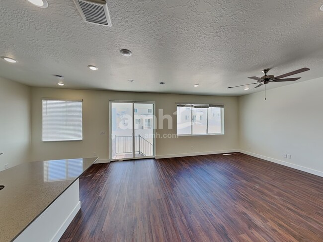 Photo - 7111 Woods Rose Dr