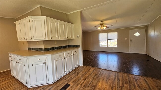 Photo - 31219 Wide Oak Cir