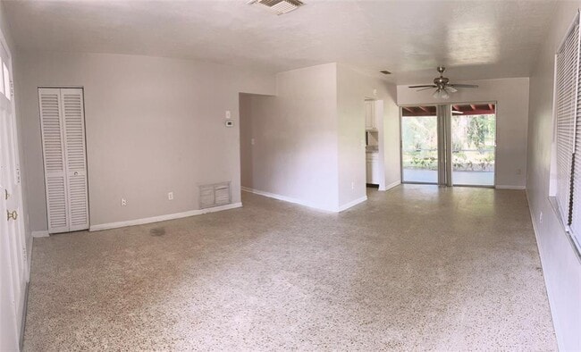 Photo - 6442 Treehaven Dr