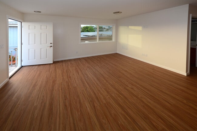 Photo - 1314 Hoohulu St