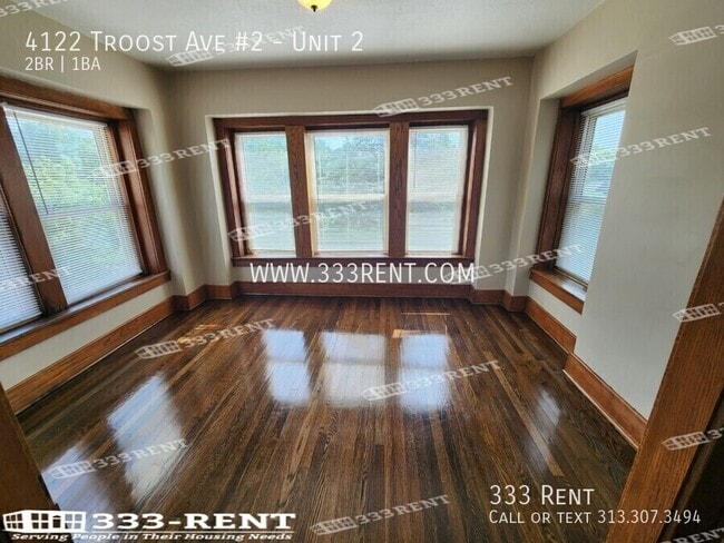 4122 Troost Ave Unit 2