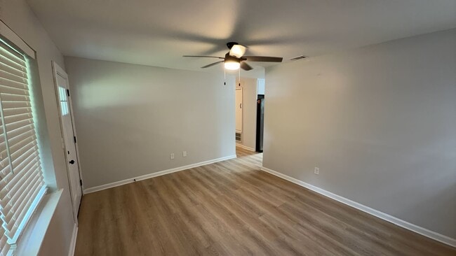 Photo - 39 Edgeview Heights Rd
