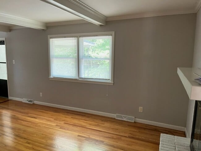 Photo - Nice home on Cul-De-Sac in Greensboro NC