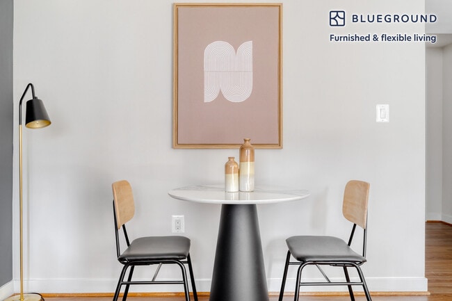 Photo - 4001 9th St N Unidad FL9-ID503