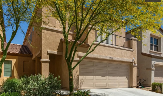 Building Photo - 1564 W Redwood Ln Rental