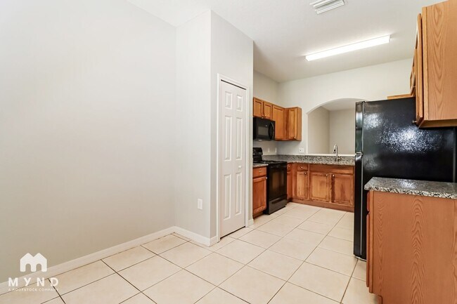 Photo - 2218 E Ida St