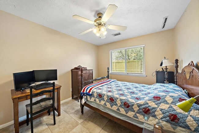 Photo - 18223 Lundar Ln